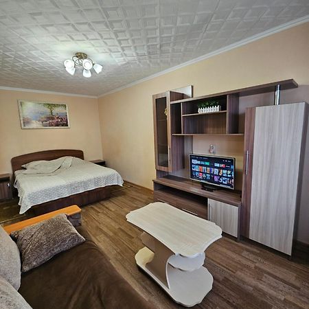 Lux Apartment On Potanina 19 Ust-Kamenogorsk Exterior photo